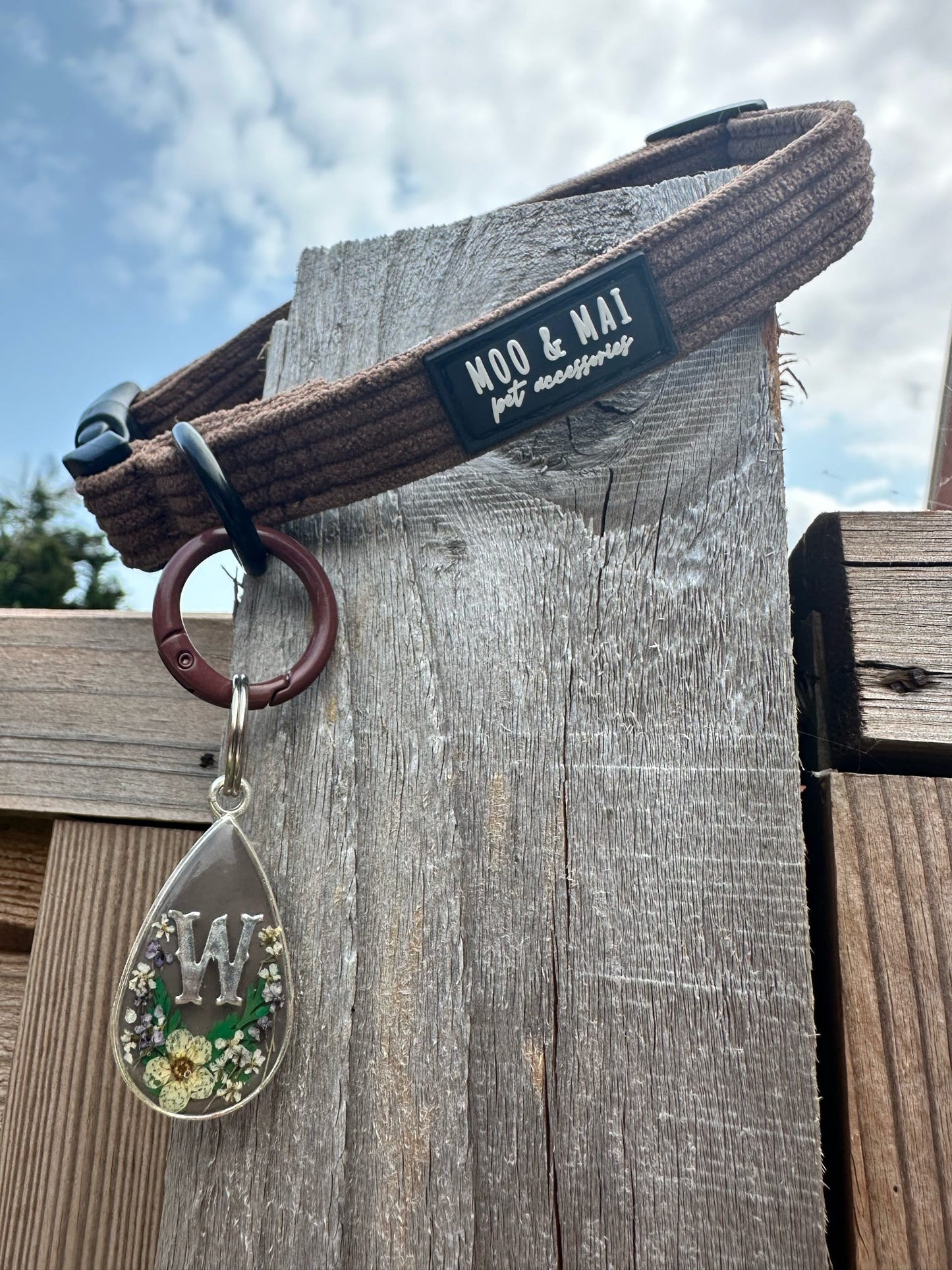 Droplets In Bloom (Resin Tag)